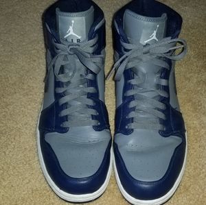 Nike Air Jordan retro 1 Georgetowns